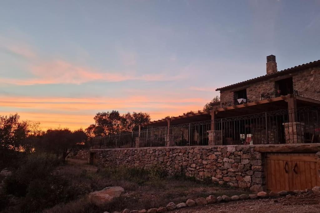 La Cueva De Miravet - Villa De Lujo En La Cima De La Montana Con Vistas Al Mar Cabanes  Exterior photo